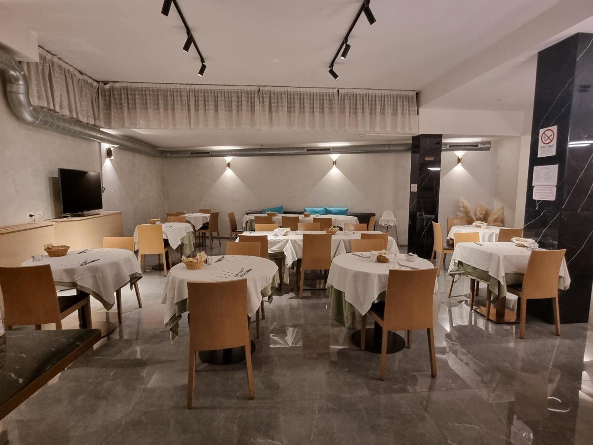La Ruota 호텔 모르베뇨 외부 사진